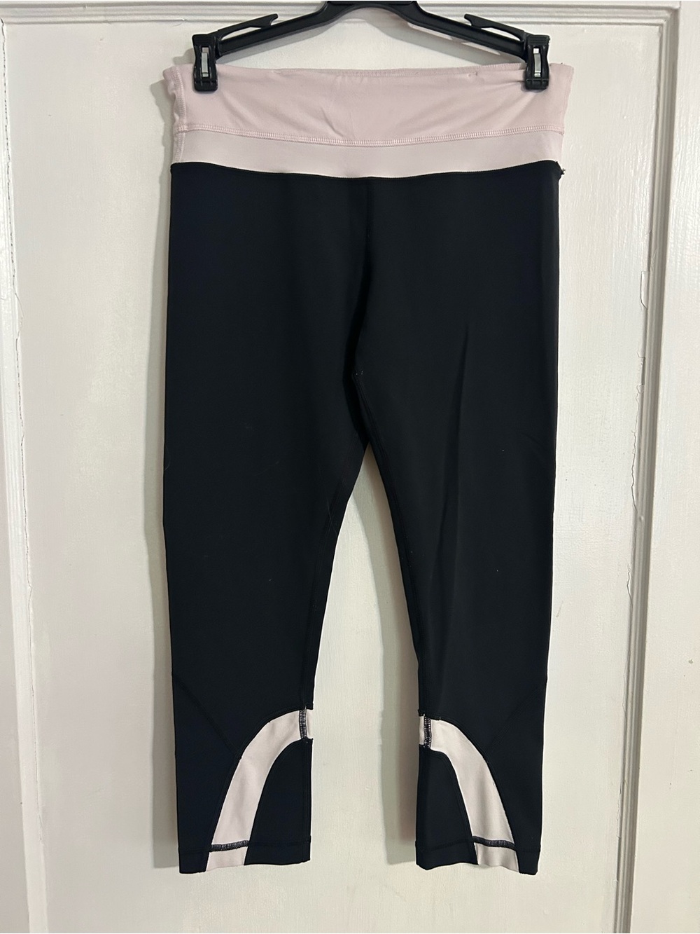 lululemon athletica Black Capri Leggings with Light Pink Waistband